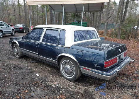 1988 Buick Electra Park Avenue z USA, uszkodzony, nr VIN 1G4CW51C0J1650875